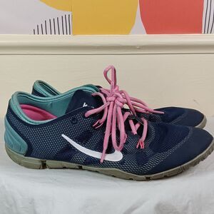 NIKE Free Bionic LOW PROFILE Navy Pink ATHLEISURE Sneakers SPORTY Trainers 8.5